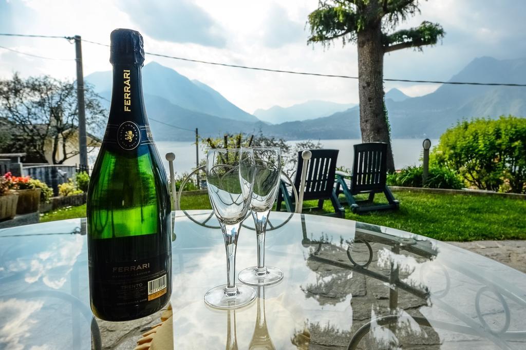 Villa Bianca Varenna Værelse billede